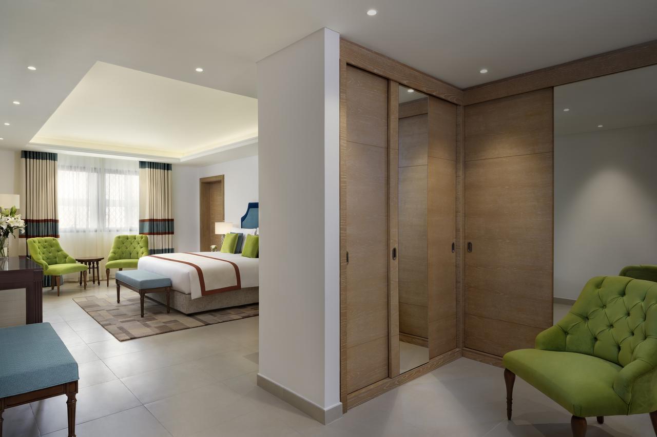 Al Najada Doha Hotel Apartments By Oaks Exterior foto